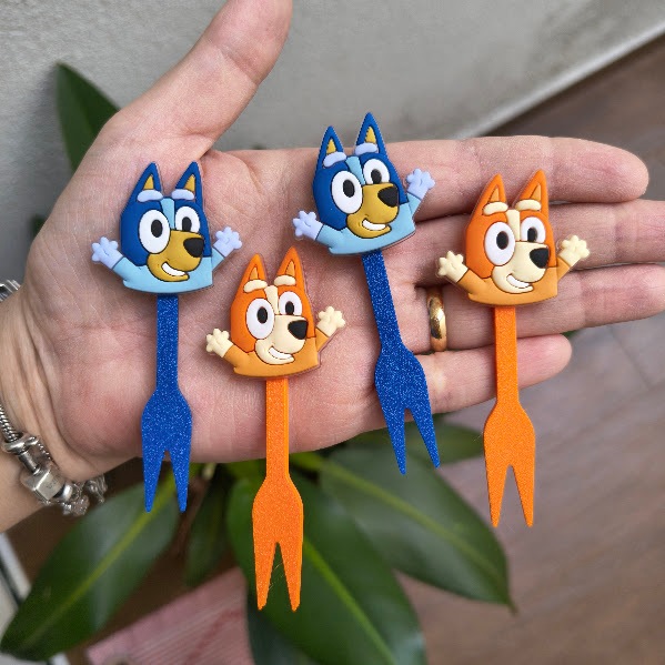Bluey - garfinho - espeto palito para lancheira/ garfinho pra frutas/petiscos infantil/ludico